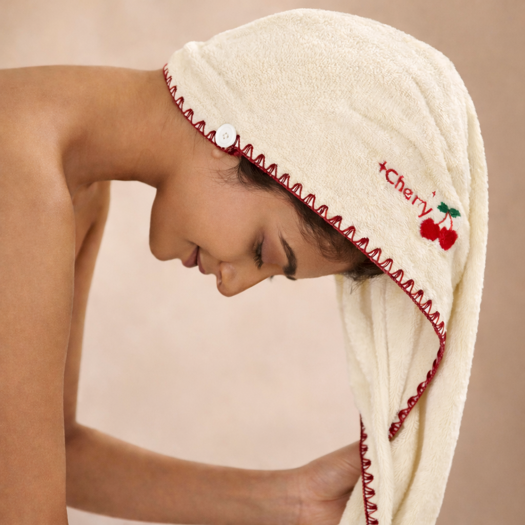 Water-Absorbent Coral Velvet Hair Drying Towel (Cherry)