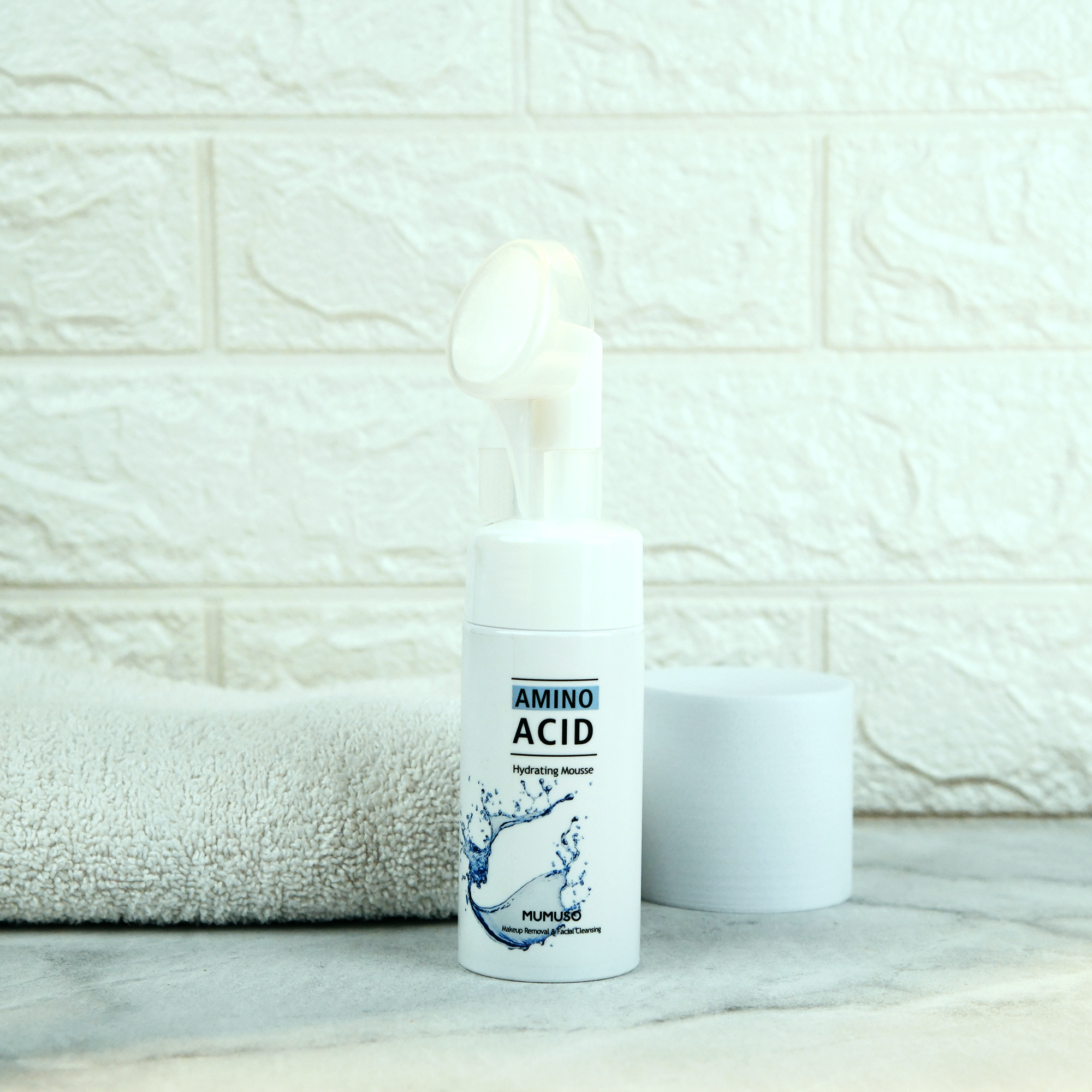 Amino Acid Hydrating Mousse for Makeup Removal and Face Cleansing