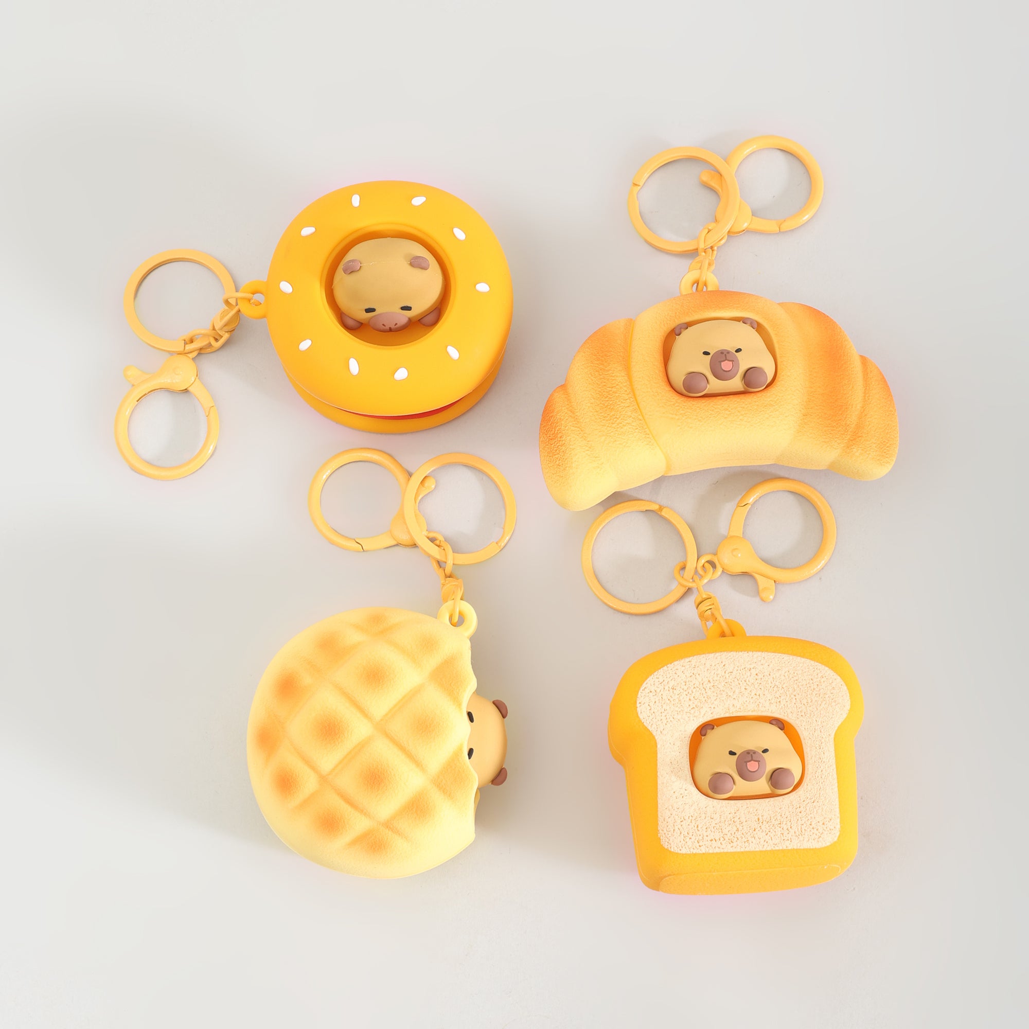 Bakery Series Keychain: Squeeze the Bread & the Capybara Pops!: Assorted 4 Variants
