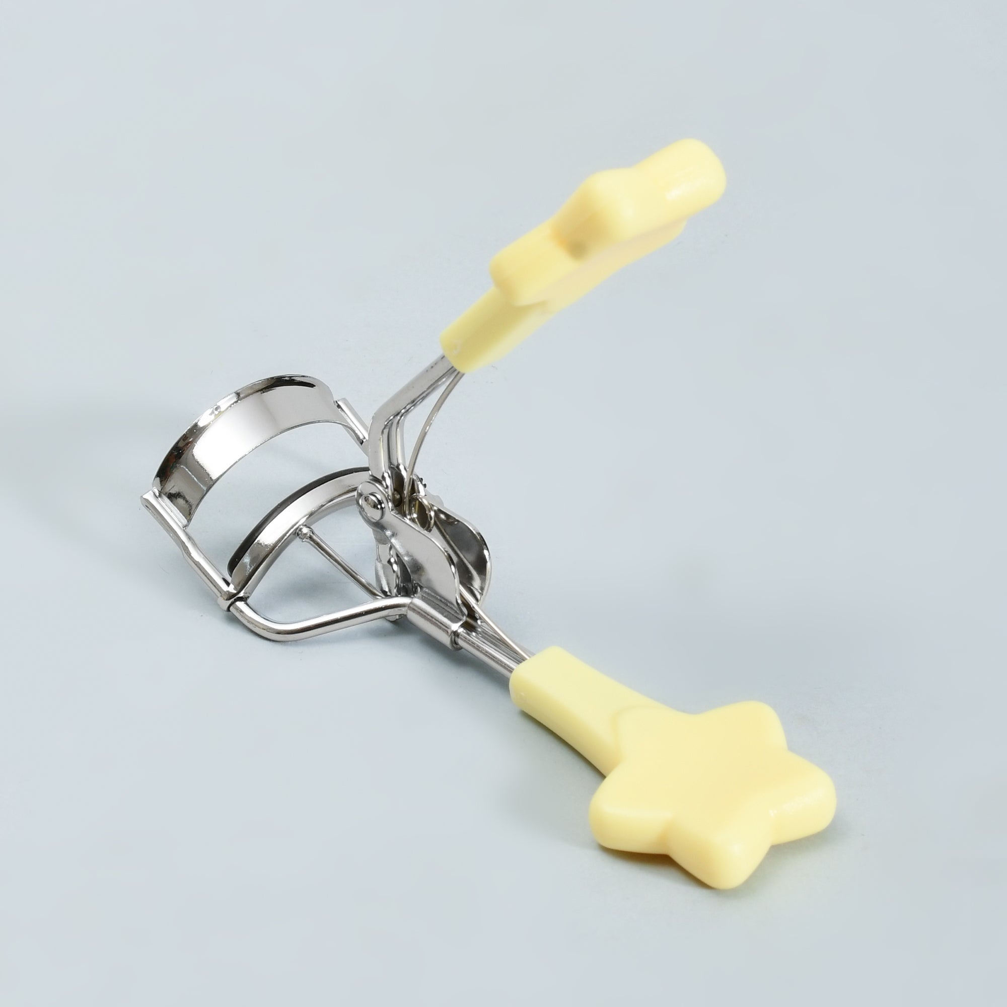 Mumuso Yellow Eyelash Curler with Star-Shaped Handle- Cute Panda