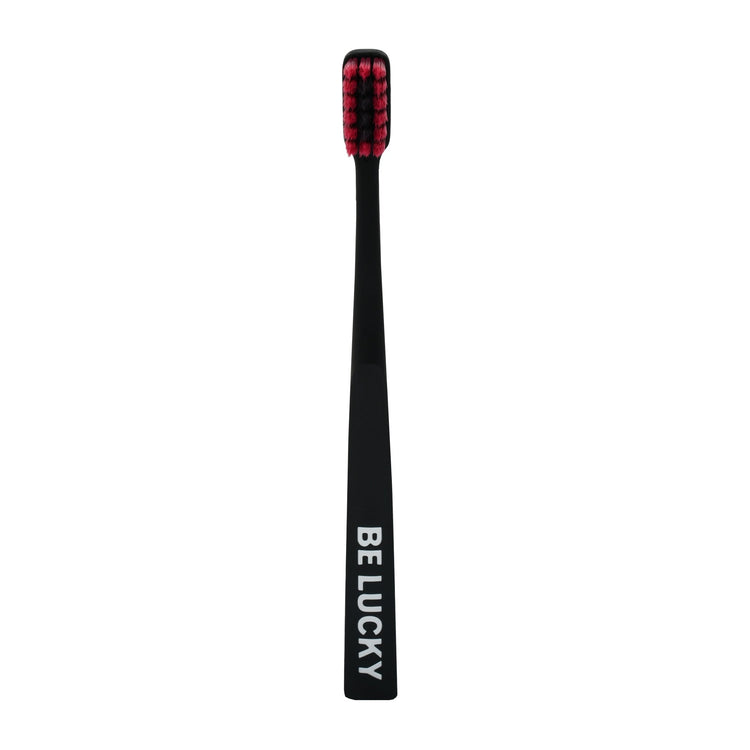 Natural Oral Care Toothbrush with Bamboo Charcoal Bristles - Pack of 2 / Black Mumuso