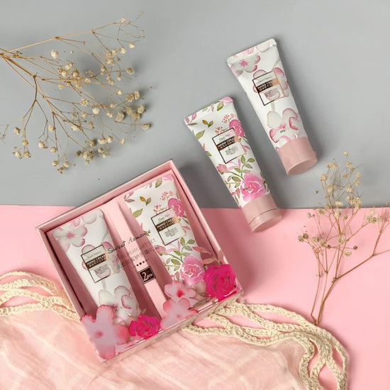 Sweet Romance Hand Cream Gift Set for Silky and Smooth Hands Mumuso