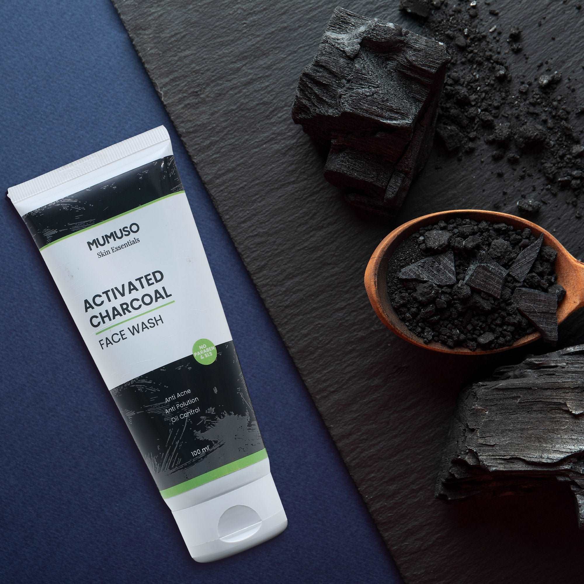 Activated Charcoal Face Wash - 100 ml Mumuso