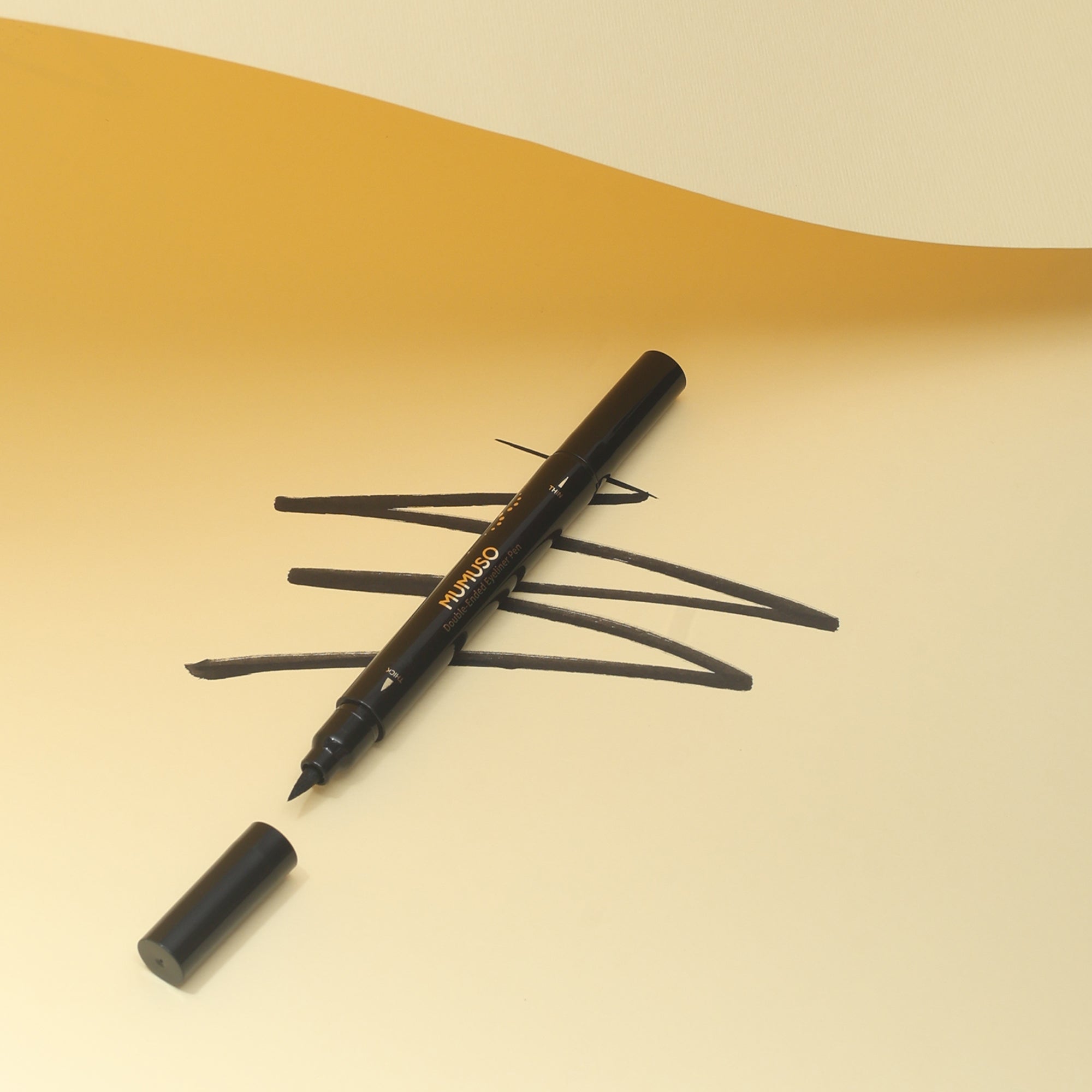 Double-Ended Eyeliner Pen- Black