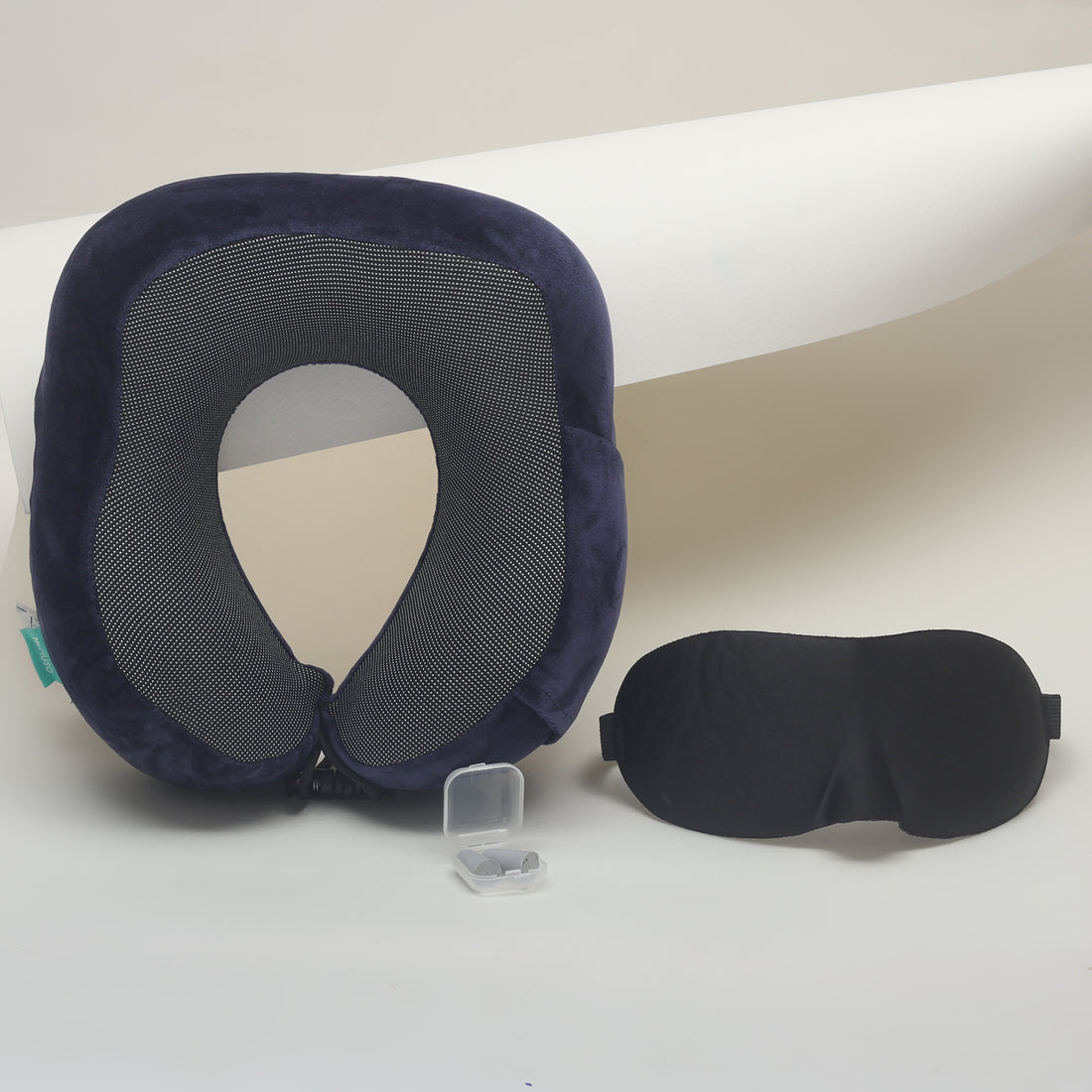 Mumuso Travel Comfort Set – Neck pillow, Sleeping Eye mask, Ear Plugs