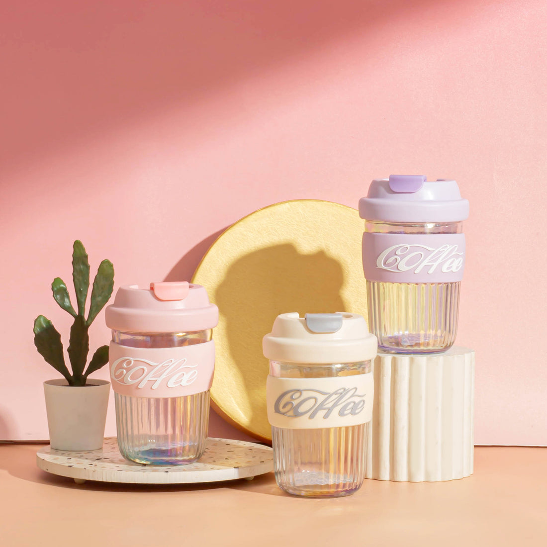 Dazzling Glass Coffee Tumbler with Lid and Sleeves-400ml