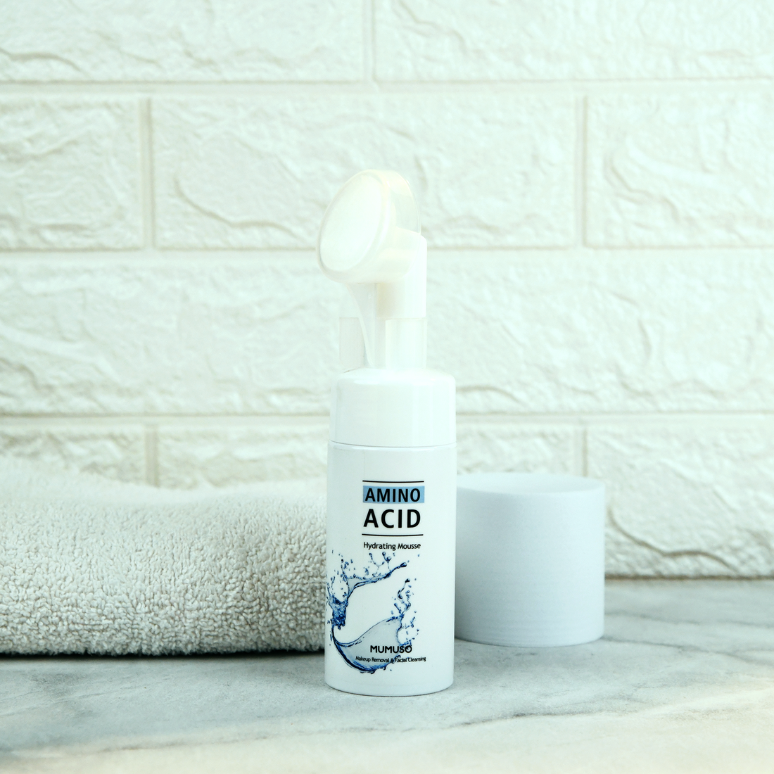 Amino Acid Hydrating Mousse for Makeup Removal and Face Cleansing