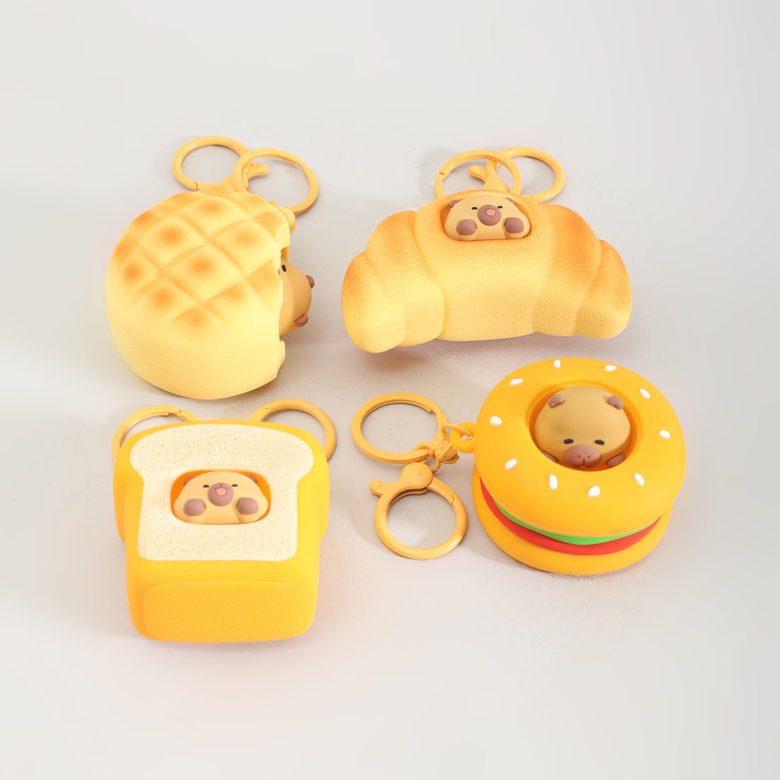 Bakery Series Keychain: Squeeze the Bread &amp; the Capybara Pops!: Assorted 4 Variants