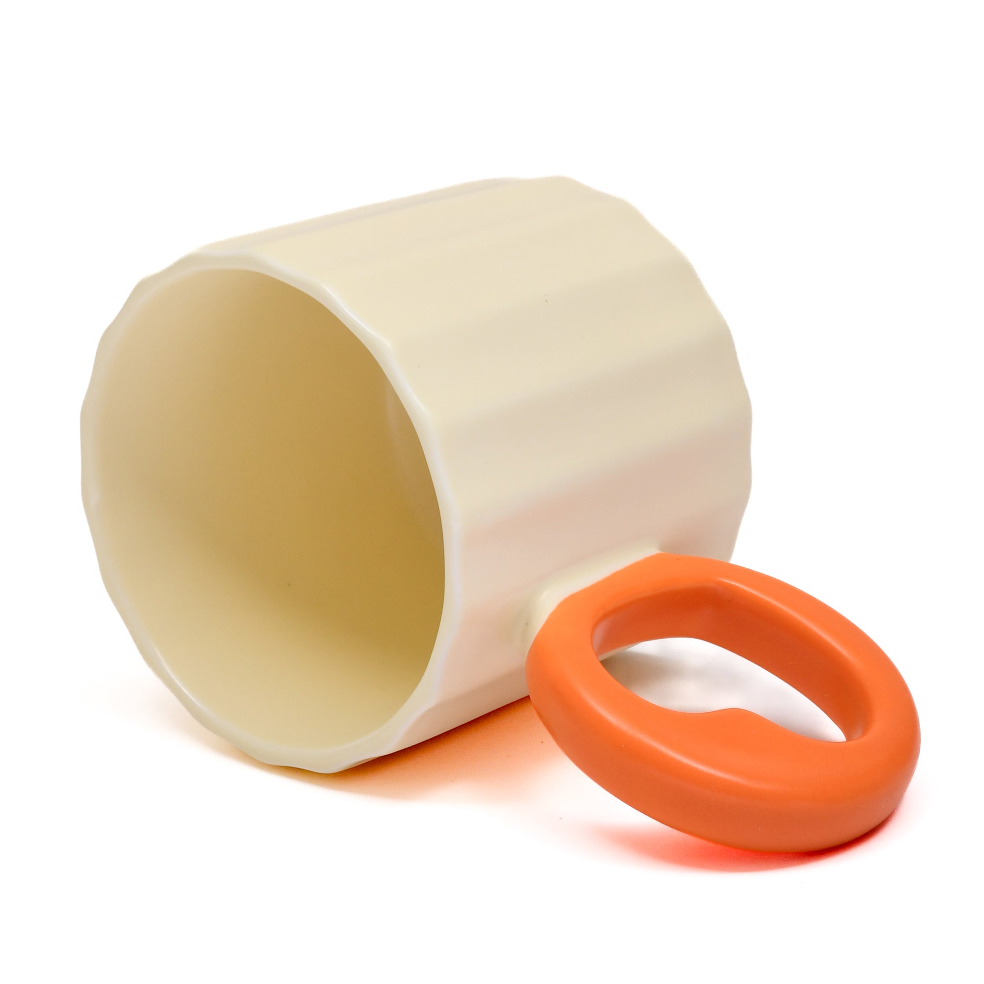 Ceramic Cup with heart handle- Beige / 250ml