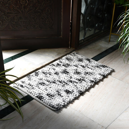 Mumuso Anti Slip Bath Mat- Grey and Beige