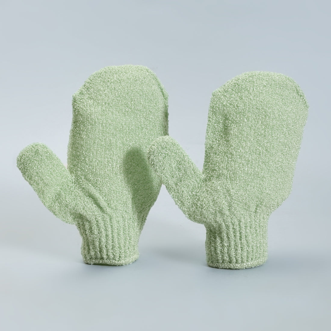 Mumuso Exfoliating Scrubbing Bath Gloves - Green/ 1 pair