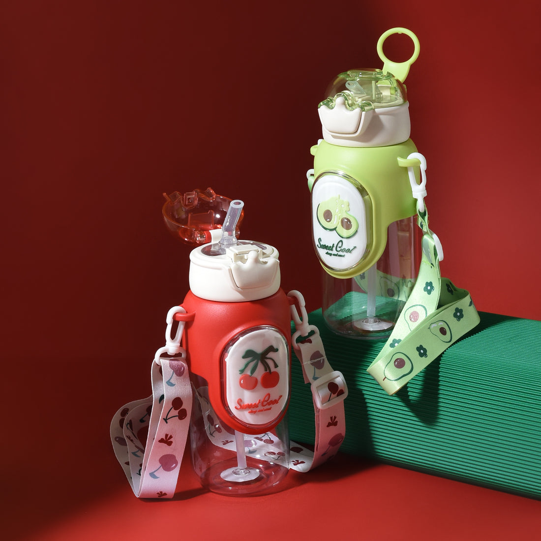 Cherry &amp; Avocado Water Bottle with Crown Cover and Shoulder String - Red &amp; Green / 650 ml