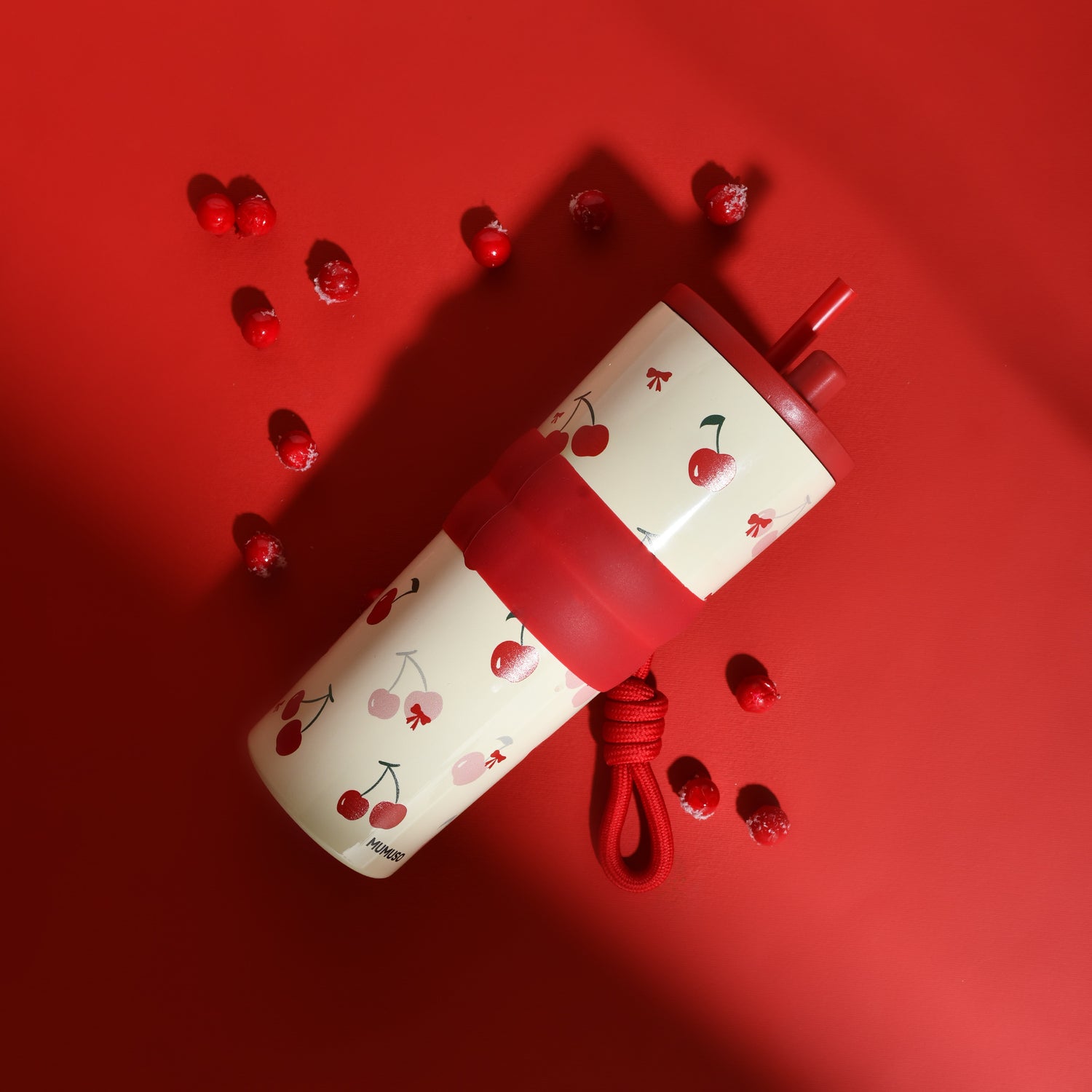 Cherry Insulated Tumbler with Straw- Red/700 ml