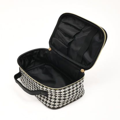 Mumuso Jacquard Weave Portable Cosmetic Bag – Black