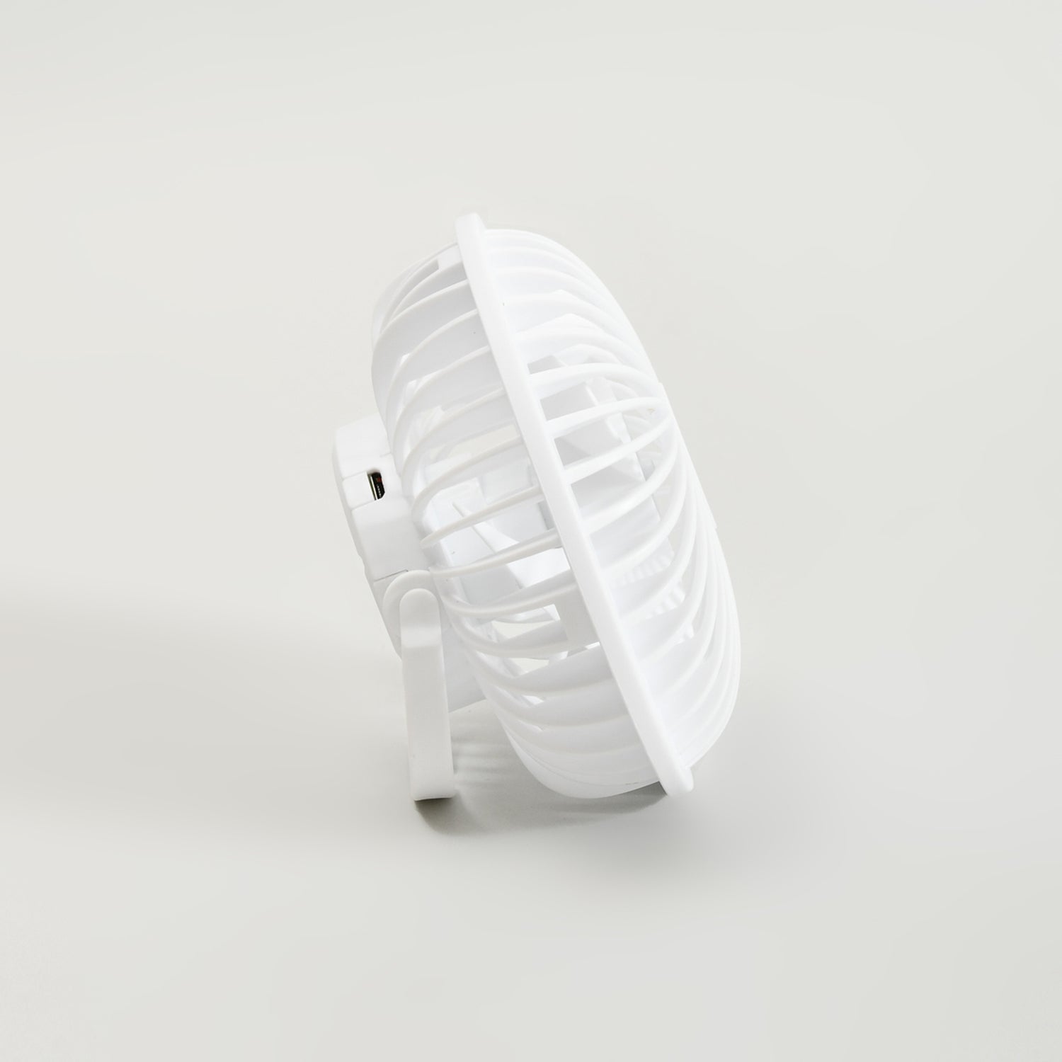 Mumuso White Hangable Desk Fan- 180 Rotation Stand