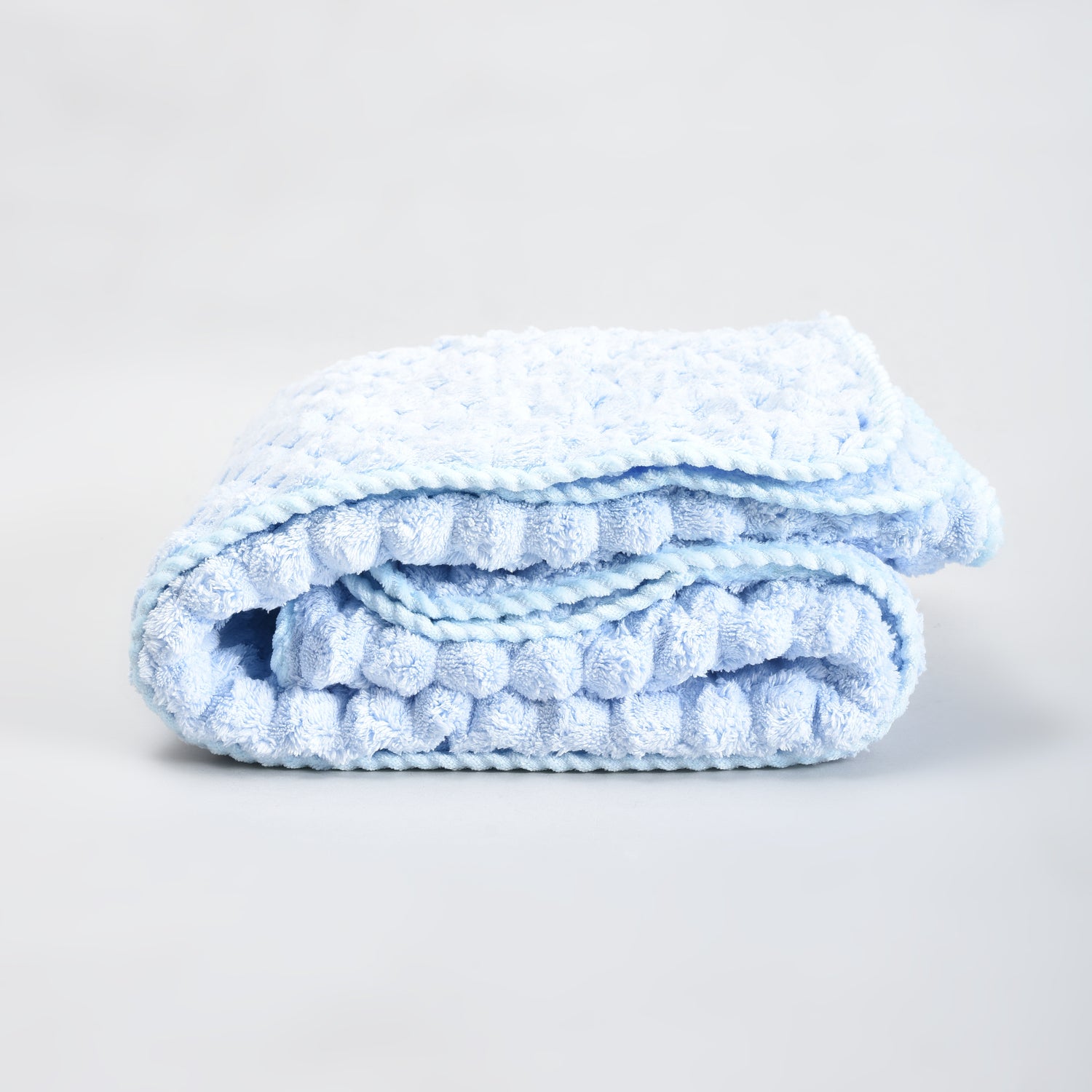 Mumuso Macaron Series Oversized Bath Towel — Light Blue
