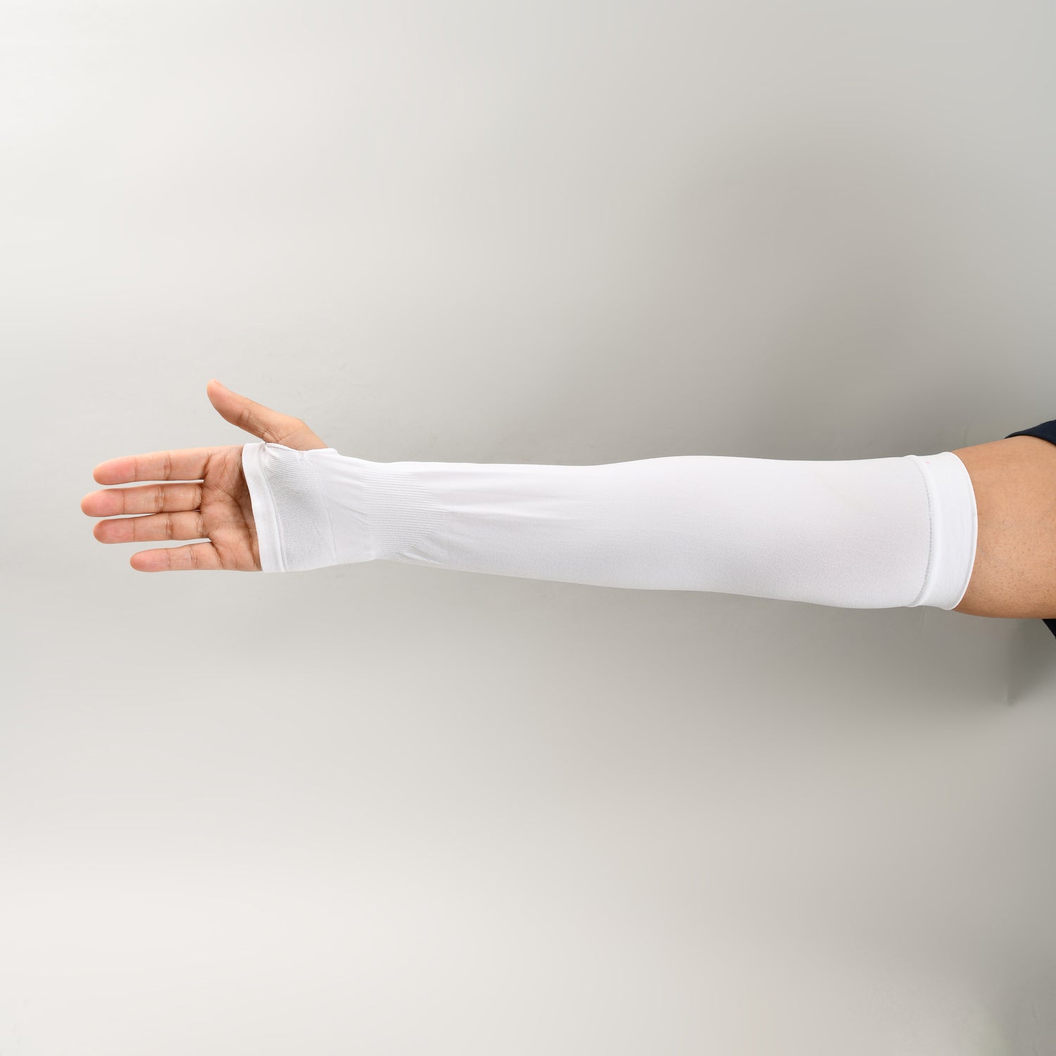 Mumuso Sun Protection Arm Sleeves - White