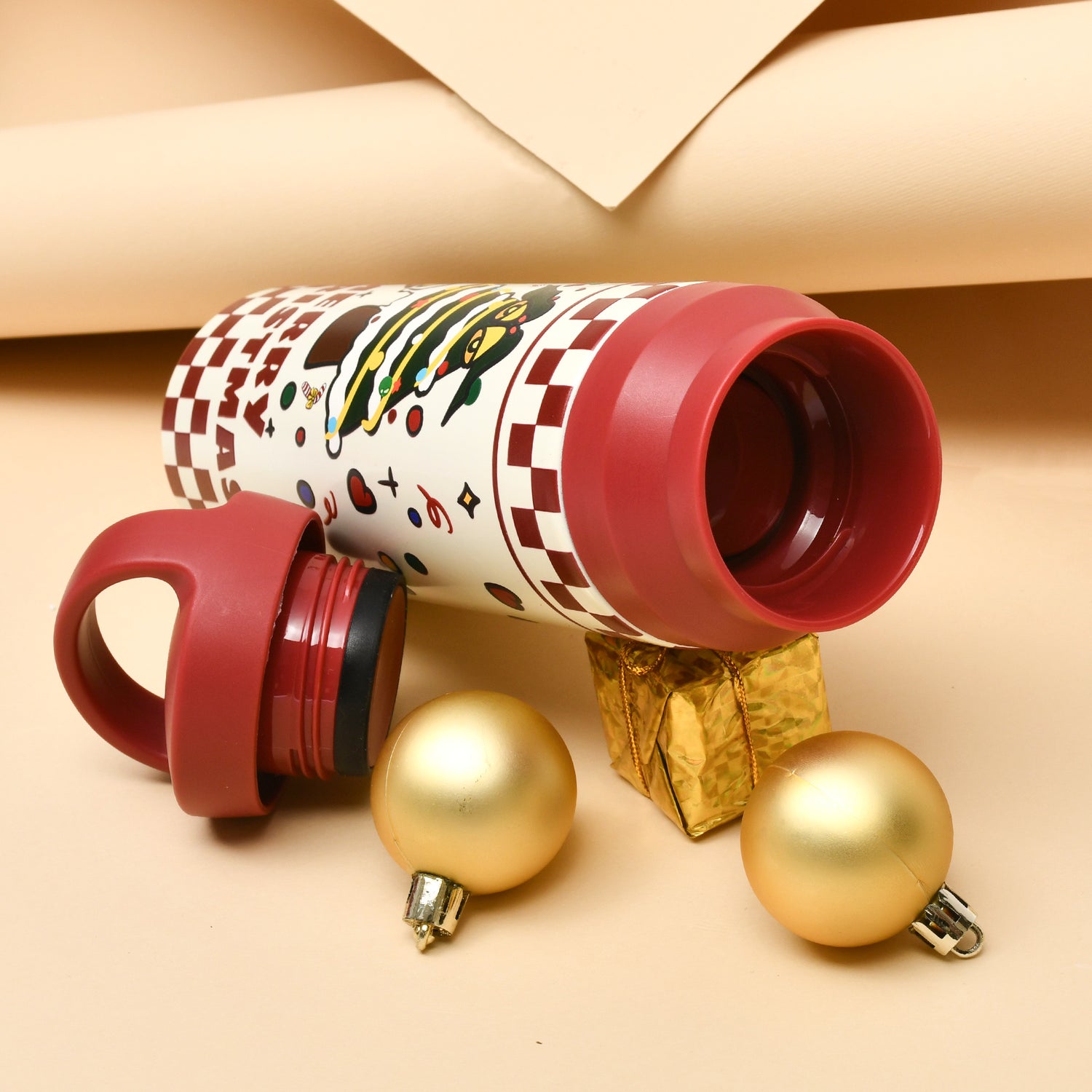 Mumuso Christmas Insulated Water Bottle with Handle (450 ml)