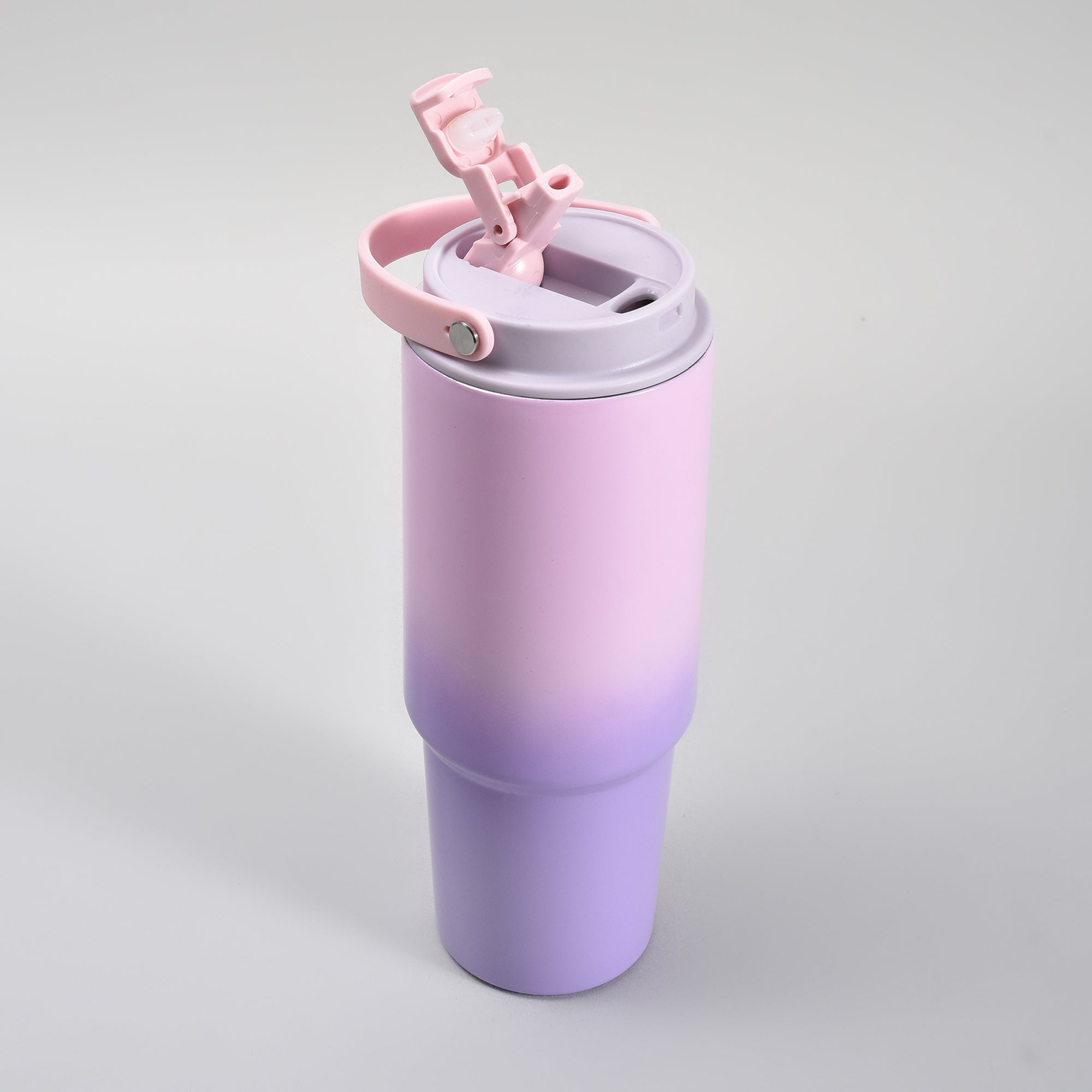 Mumuso Stylish  Gradiant Insulated Water Bottle with Handle – Pink &amp; Purple Gradient 850ml