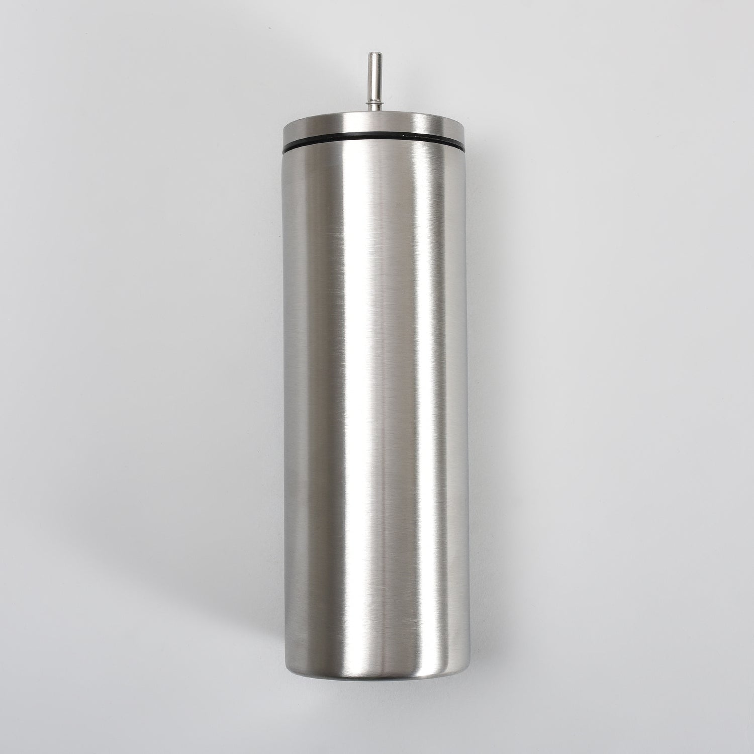Perfect for Coffee Lovers: Insulated Coffee Tumbler with Straw – 640ml