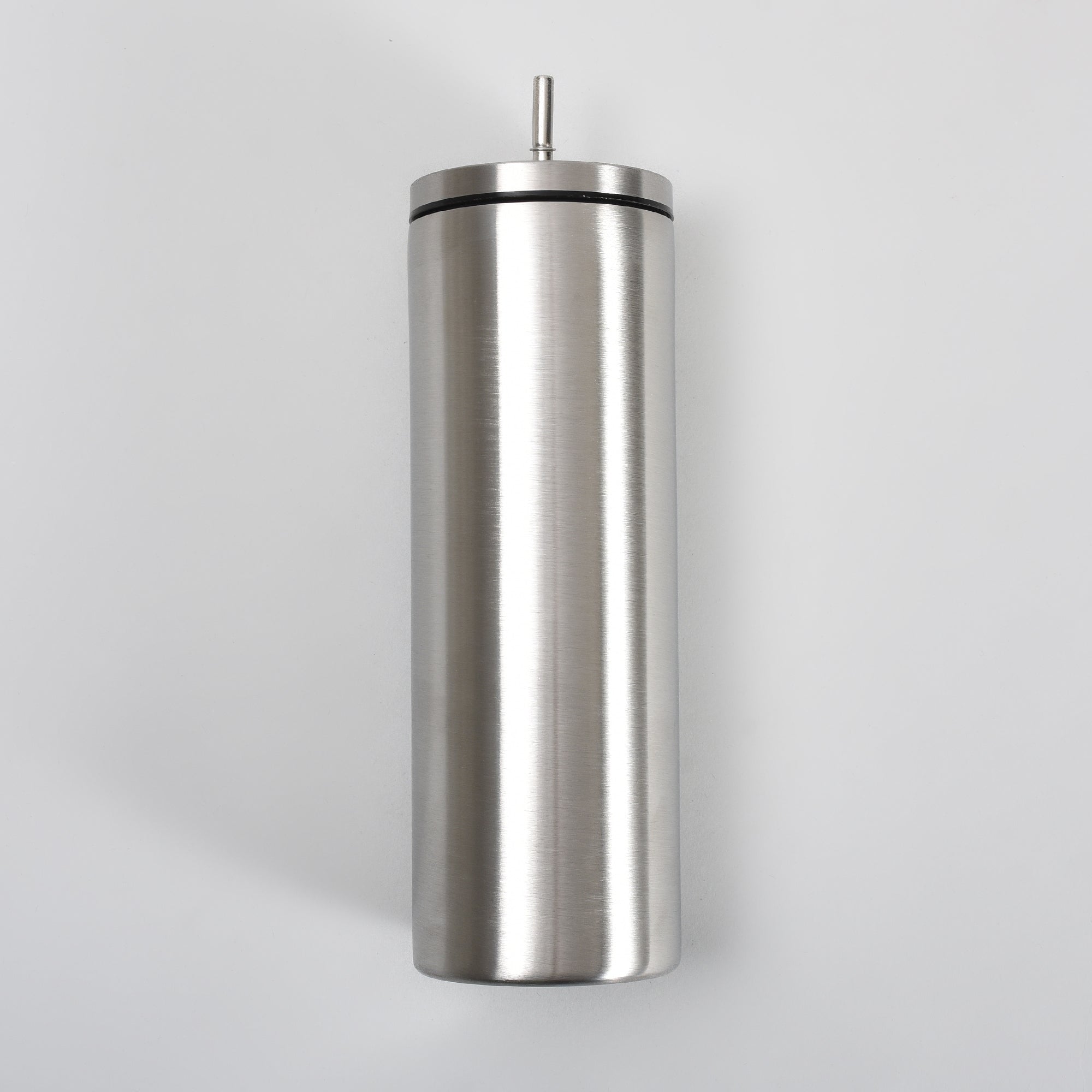 Perfect for Coffee Lovers: Insulated Coffee Tumbler with Straw – 640ml