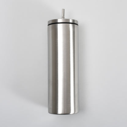 Perfect for Coffee Lovers: Insulated Coffee Tumbler with Straw – 640ml