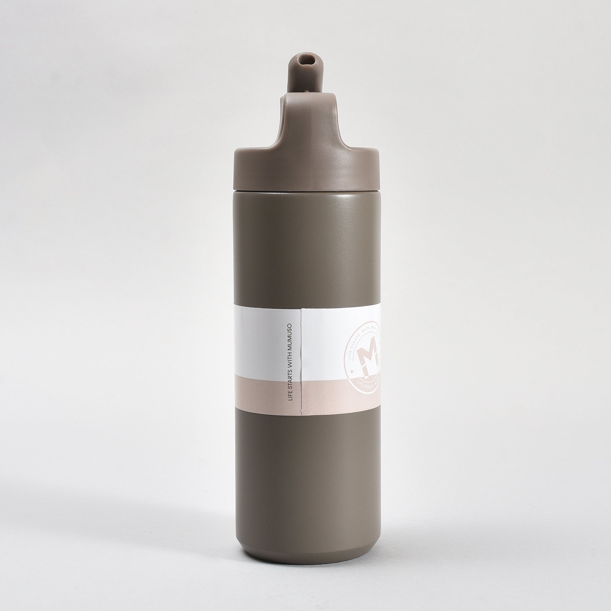 Sleek Design Insulated Water Bottle with Straw – 550ml- White/ Maroon/ Brown