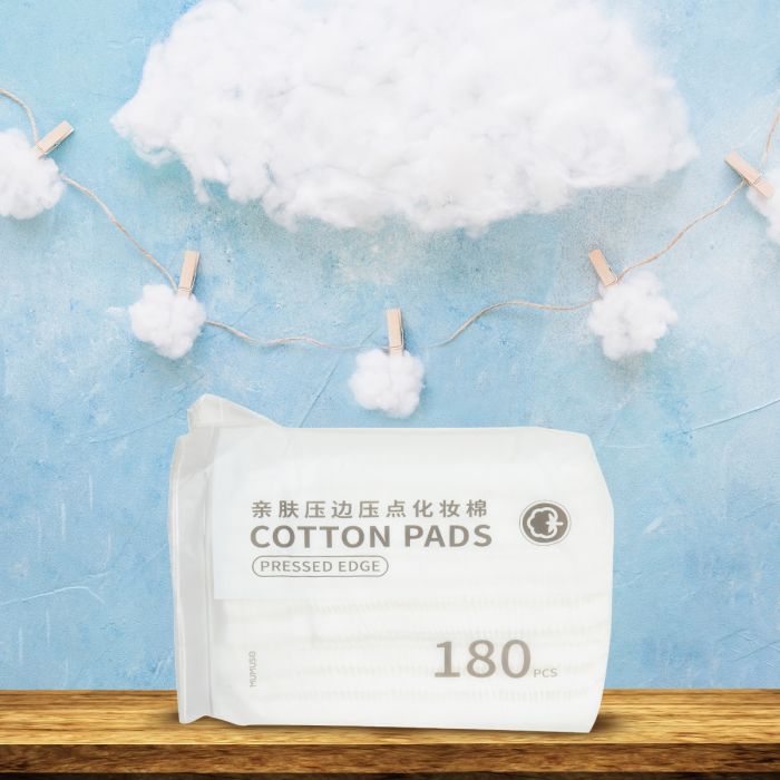 Cotton Pads with Pressed Edge - 180 pieces Mumuso